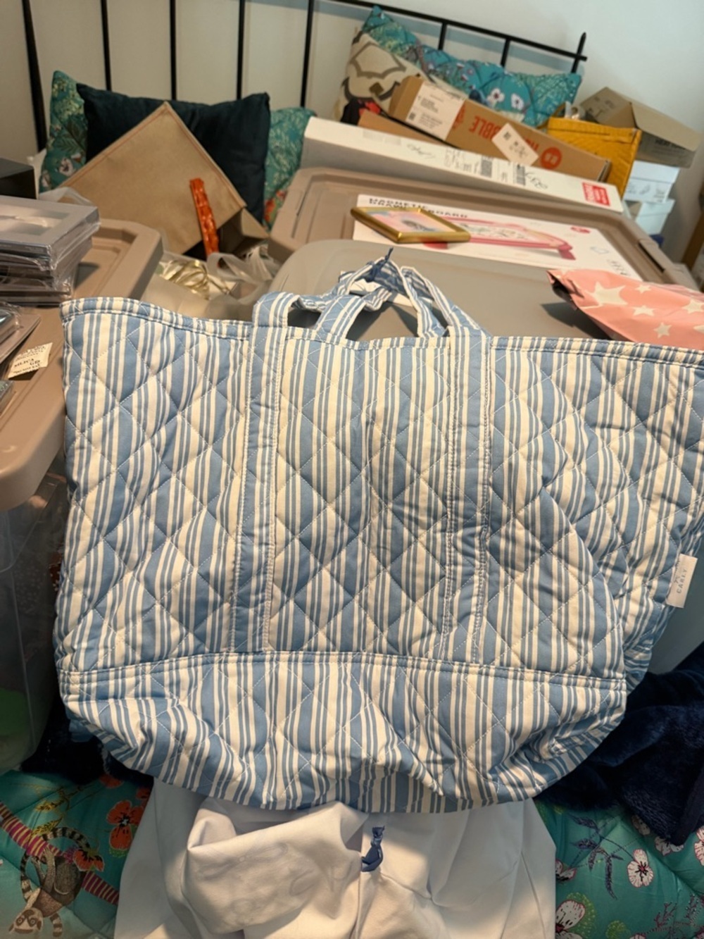 Neely and Chloe Stripe Blue and White Striped Tote Bag NWT